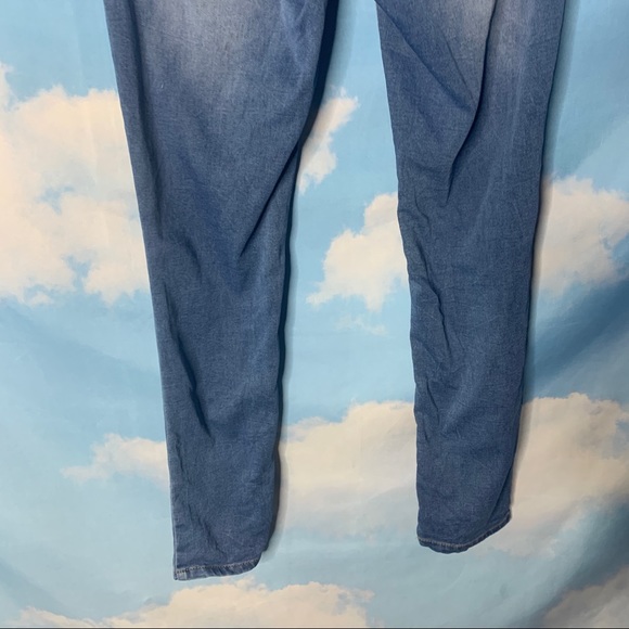 Mudd- Skinny Midrise Jeans - Picture 10 of 15